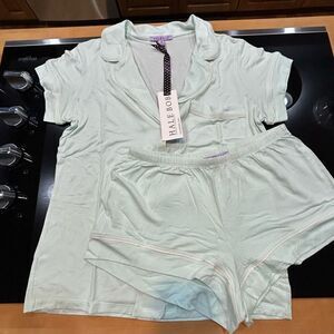 Hale‎ Bob 2-piece short sleeve pajama set light green size S